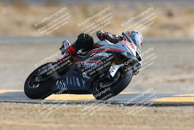 media/Feb-08-2025-CVMA (Sat) [[fcc6d2831a]]/Race 8-Supersport Middleweight/